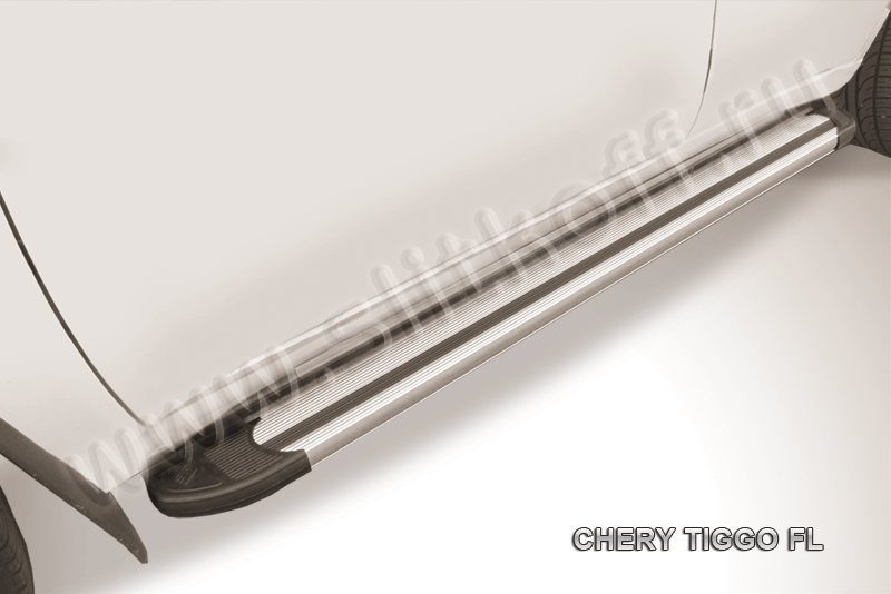 Пороги алюминиевые "Luxe Silver" на Chery Tiggo FL (2013) - фото 1 - id-p131425155