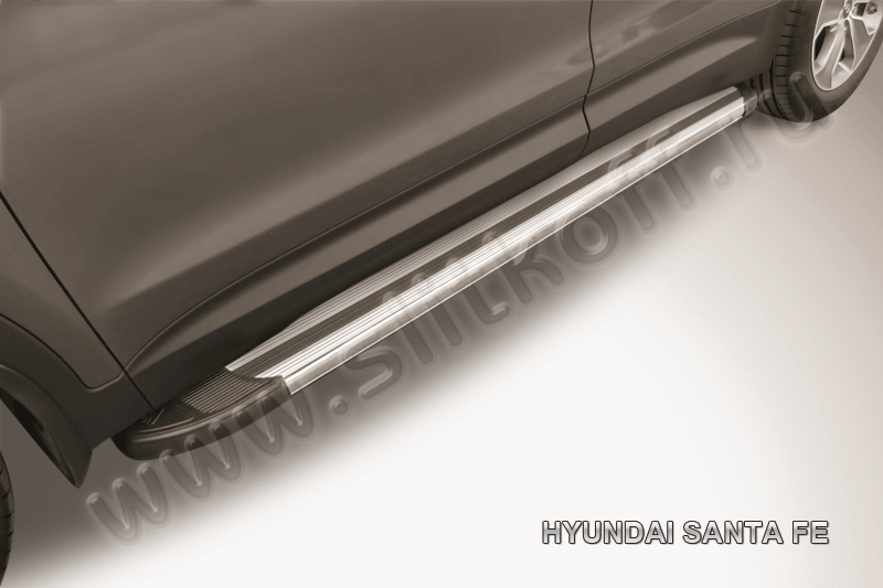 Пороги алюминиевые "Luxe Silver" на Hyundai Grand Santa Fe (2014) - фото 1 - id-p131425255