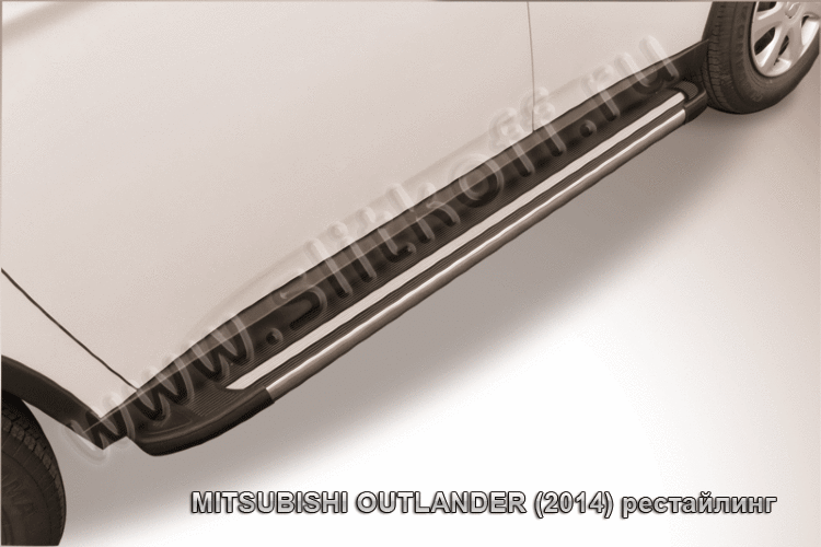 Пороги алюминиевые "Luxe Black" Mitsubishi Outlander (2013) - фото 3 - id-p131425337