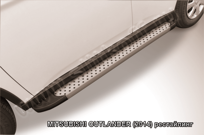 Пороги алюминиевые "Standart Silver" Mitsubishi Outlander (2013) - фото 1 - id-p131425339