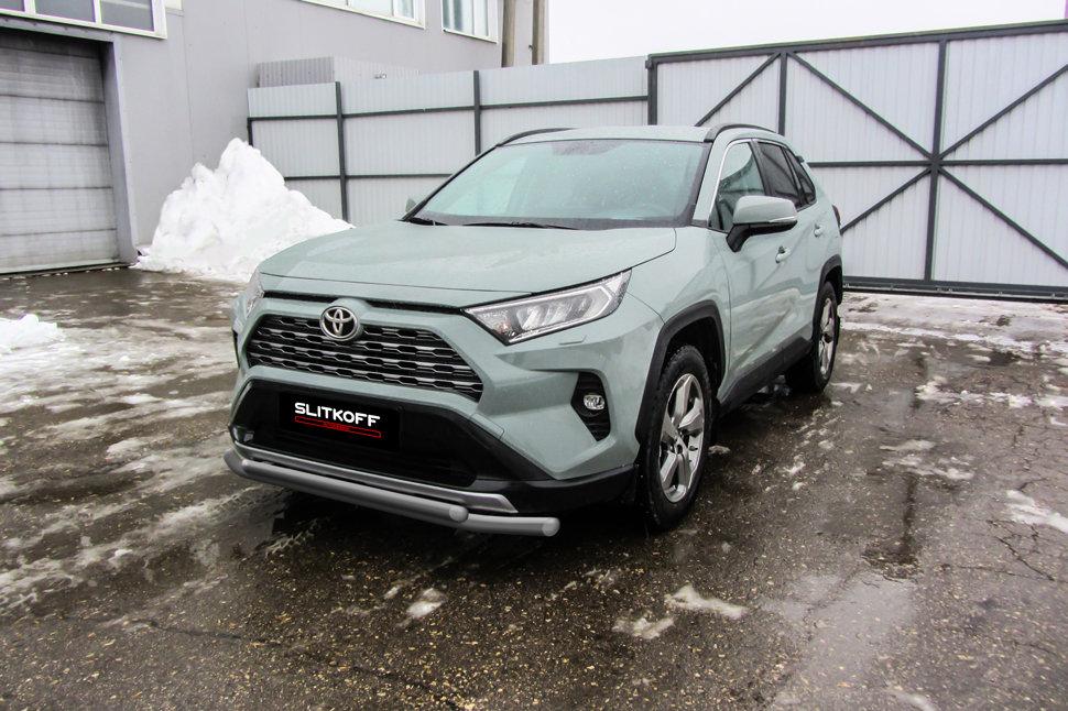 Защита переднего бампера d57+d42 двойная серебристая TOYOTA RAV4 (2019)