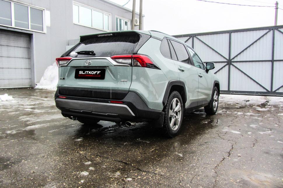 Защита заднего бампера d57 черная TOYOTA RAV4 (2019)