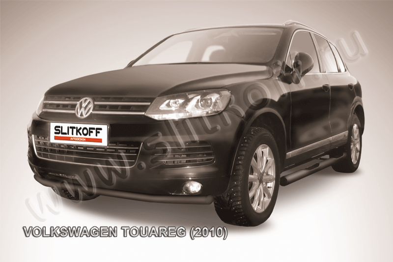 Защита переднего бампера d57 черная Volkswagen Touareg (2010)