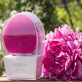 Массажная щеточка для лица FOREO LUNA MINI 2