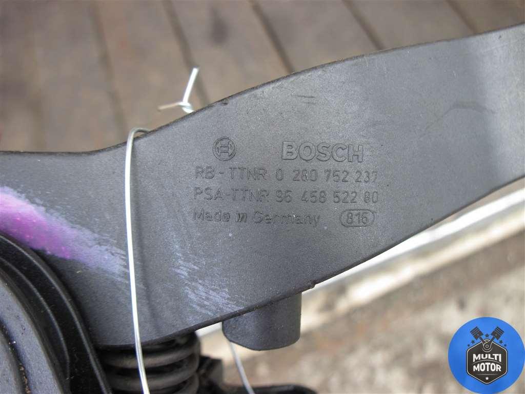 Педаль газа PEUGEOT 206 (1998 - 2006 г.в.) 1.6 i NFU (TU5JP4) - 109 Лс 2003 г. - фото 1 - id-p131720092