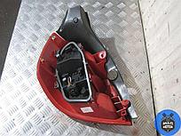 Фонарь задний правый RENAULT CLIO III (2005-2012) 1.5 DCi K9K 772 - 103 Лс 2006 г.