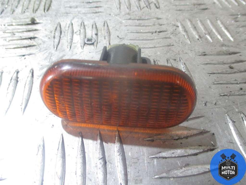 Повторитель передний левый RENAULT SCENIC I (1996-2003) 1.9 DTi F9Q 736 - 98 Лс 1998 г. - фото 1 - id-p131722323