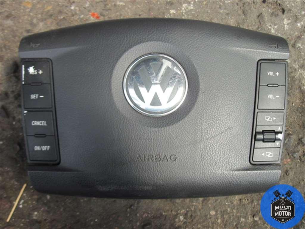 Подушка безопасности водителя Volkswagen TOUAREG (2002-2010) 2.5 TDi BPE - 174 Лс 2004 г.