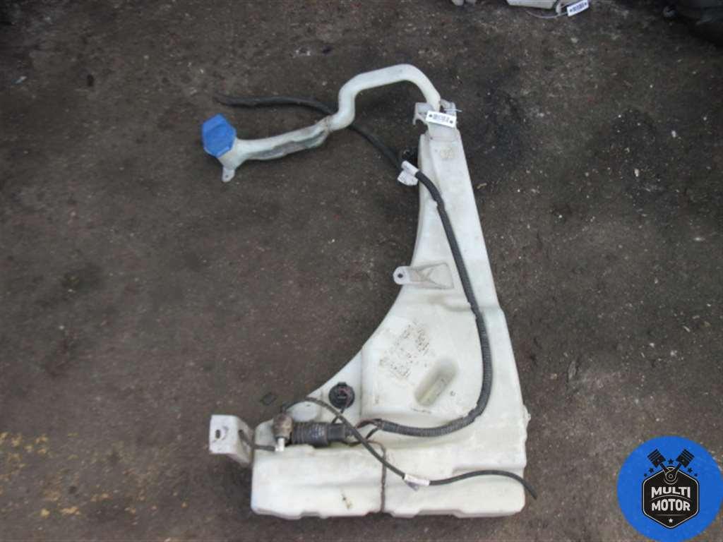 Насос (моторчик) омывателя стекла Volkswagen TOUAREG (2002-2010) 2.5 TDi BPE - 174 Лс 2004 г. - фото 1 - id-p131728579