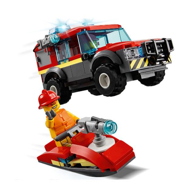 Конструктор Lari 11215 Cities со светом Пожарное депо (аналог Lego City 60215) 533 детали - фото 6 - id-p131828183