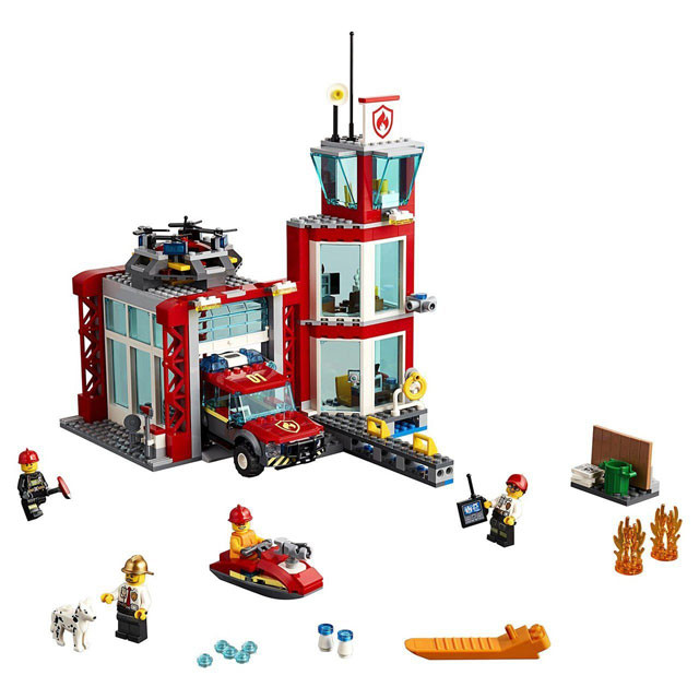 Конструктор Lari 11215 Cities со светом Пожарное депо (аналог Lego City 60215) 533 детали - фото 2 - id-p131828183