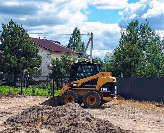 Аренда минипогрузчика CAT для погрузки и вывоза строительного мусора - фото 1 - id-p106315584