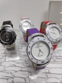 Часы наручные женские кварцевые Chanel Фиолетовый