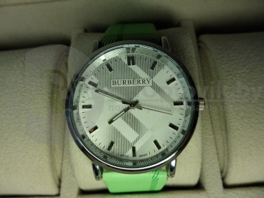 Часы наручные женские Burberry BU9219 Летний узор