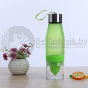 Бутылка с соковыжималкой H2O Drink More Water. NEW Лето 2019 Зеленый матовый цвет