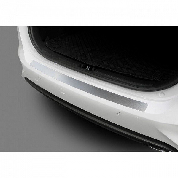 Накладка на задний бампер Kia Ceed рестайлинг хэтчбек 2018-