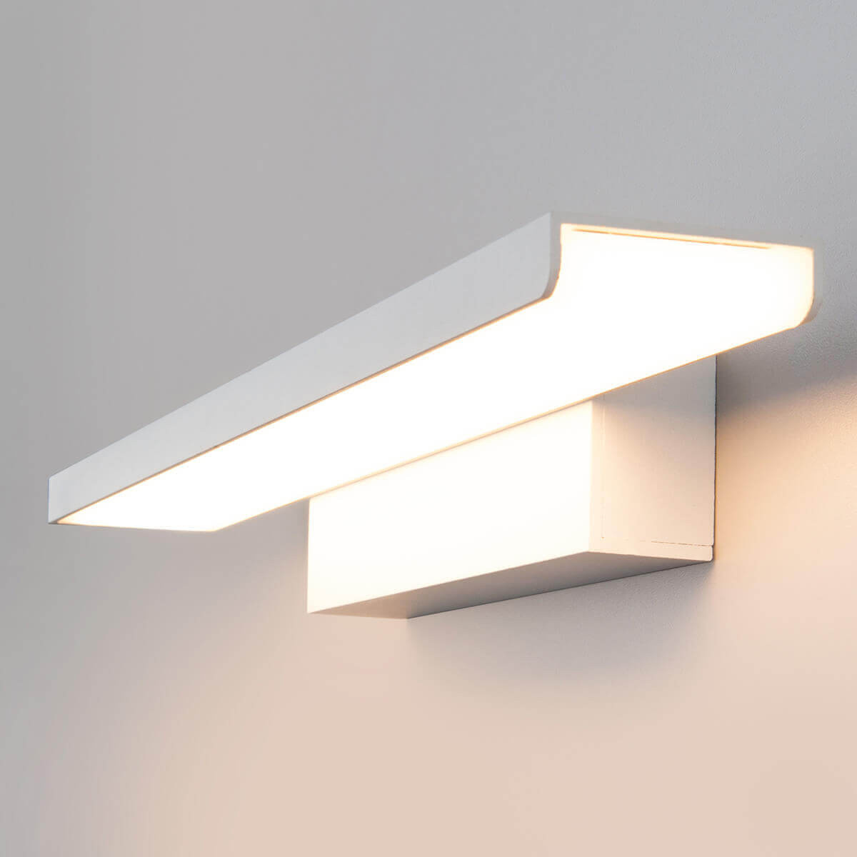 Подсветка для зеркал Elektrostandard Sankara MRL LED белый 16W 1009 IP20 - фото 1 - id-p131804256