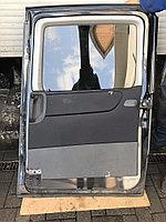 Дверь задняя правая на Mercedes-Benz Vaneo W414