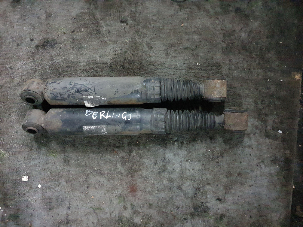 Амортизатор задний левый на Citroen Berlingo (M49) - фото 1 - id-p117612565