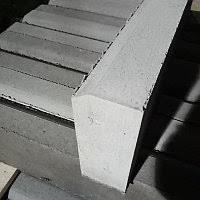 Бордюр тротуарный 1м (прессованный)
