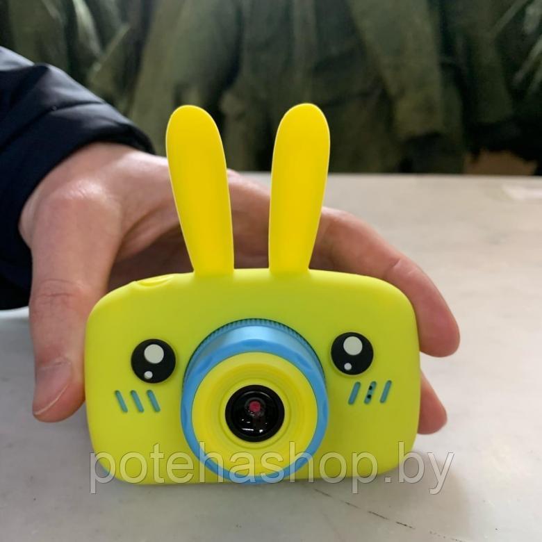 Детский фотоаппарат с ЖЕЛТЫМ силиконовым чехлом "Зайка", цвет голубой SS300887