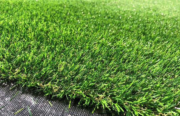 Трава искусственная Deco Deluxe 20 мм. (ширина 2 и 4 м.) - фото 1 - id-p48638150