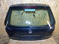 Крышка (дверь) багажника на Volkswagen Golf 5 поколение