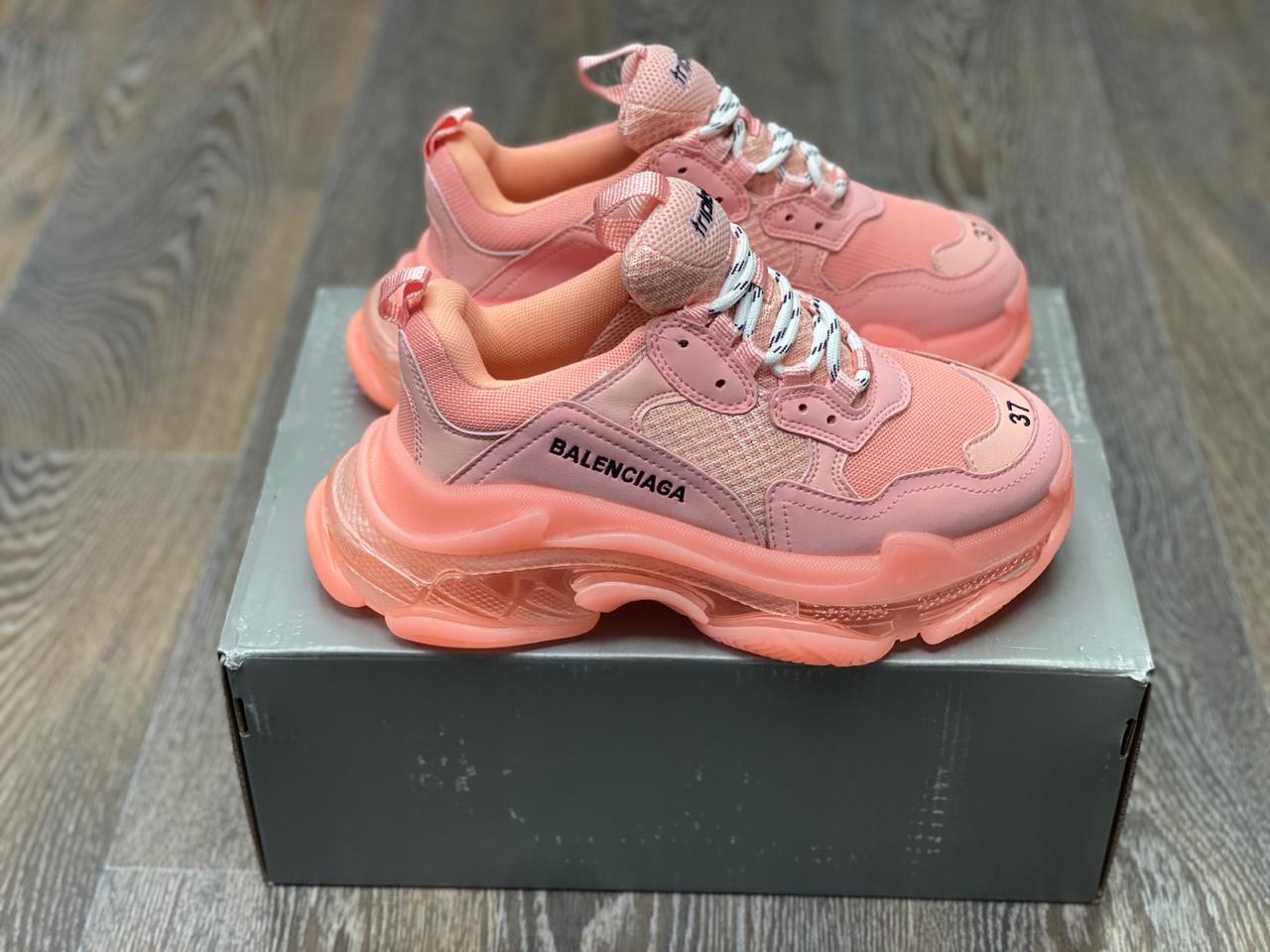 Кроссовки Balenciaga Triple S Pink Clear Sole