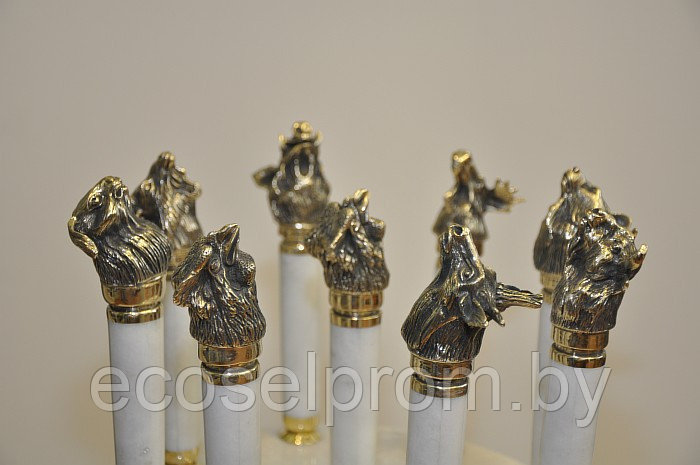 Шащлычный набор из белого мрамора с головами зверей (Арт.Ш-006) - фото 7 - id-p9630287