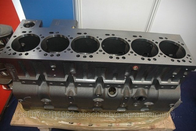 Блок цилиндров двигателя Cummins/Камминз 6C8.3 6CT C8.3 C300 C320 C280 4089241, С4947363 (С3939313),5289666