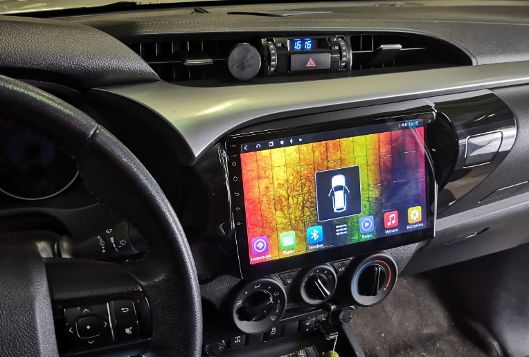 Штатная магнитола Parafar для Toyota Hilux 2018+ на Android 12 +4G модем - фото 2 - id-p109498412