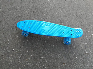 Детский скейт арт. 8303 Пенни борд голубой со светящимися колесами (роликовая доска) длина 56 см, пенниборд