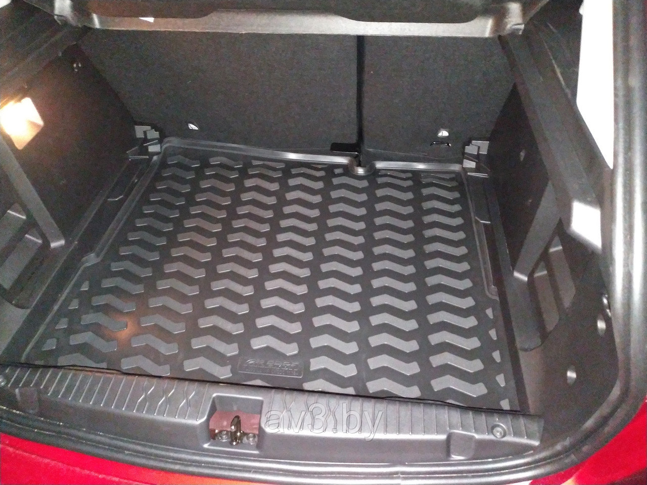 Коврик в багажник Lada XRAY с 10.2018-2020, нижний / Лада Хрей (Aileron) - фото 1 - id-p123992789