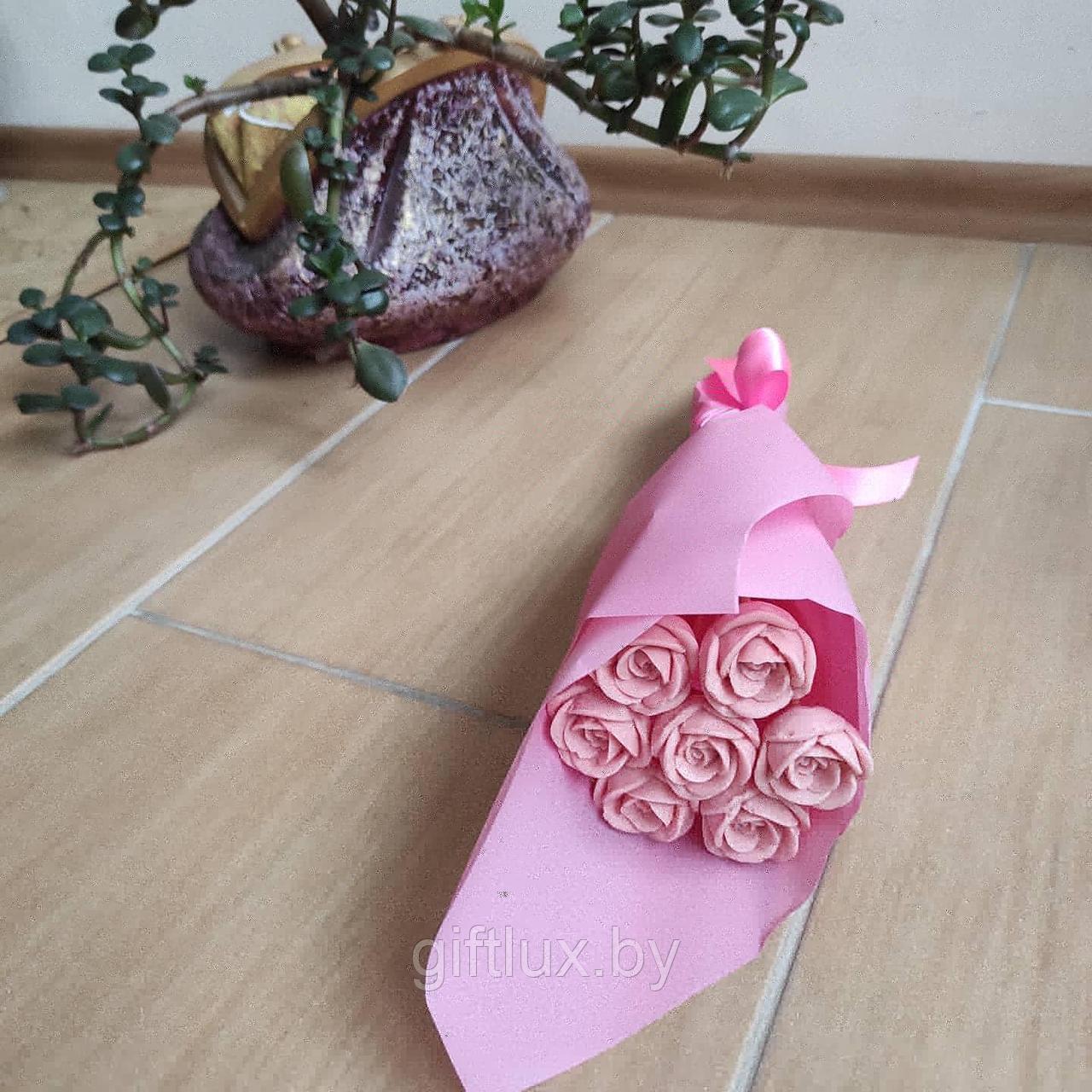 Набор подарочный Букетик-комплимент "Шоколадные розы"( 7 шт.),11*28 см розовый