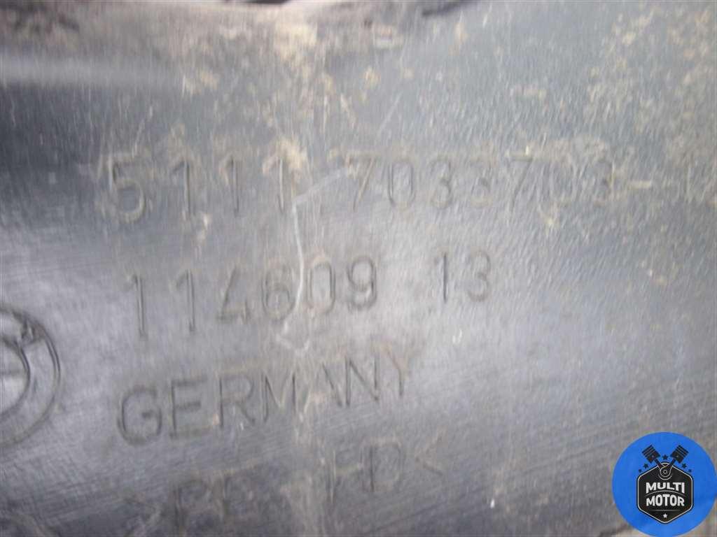 Заглушка (решетка) в бампер BMW 5 (E60/E61) (2003-2010) 3.0 TD M57 D30 (306D3) - 235 Лс 2006 г. - фото 3 - id-p134949505