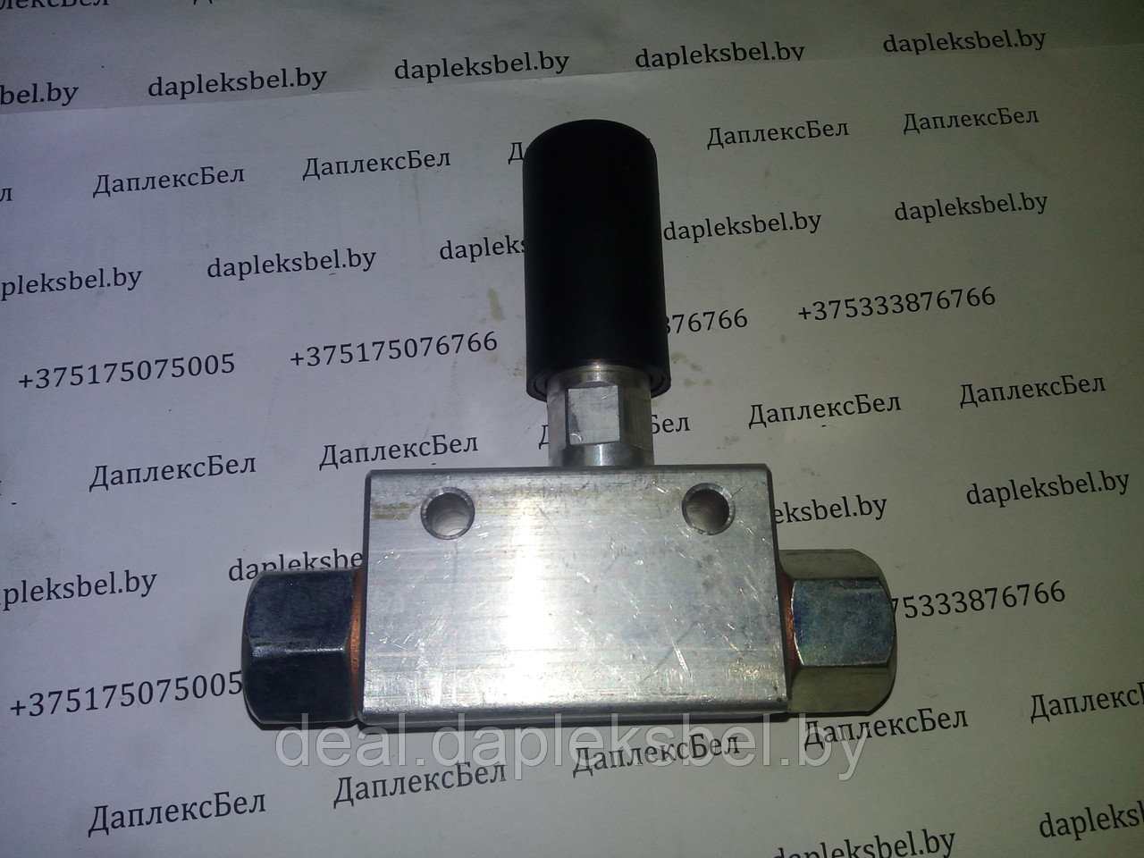 Насос ручной подкачки 02111961 (DEUTZ)