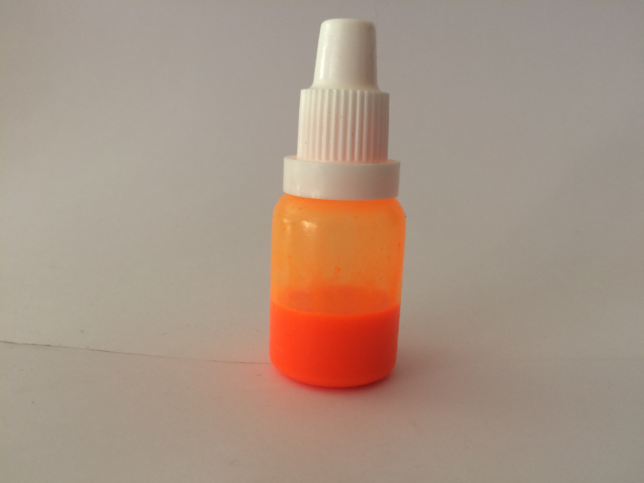 FLUER Оранжевый 5гр Краситель для эпоксидной смолы - фото 1 - id-p135204256