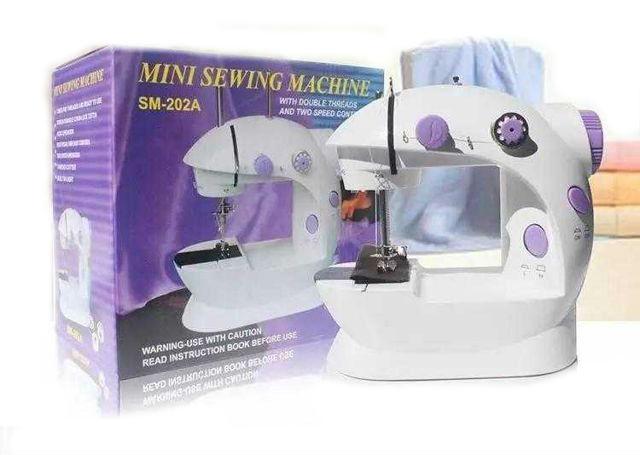 Швейная машинка компактная Mini Sewing Machine (Портняжка) - фото 1 - id-p135333174