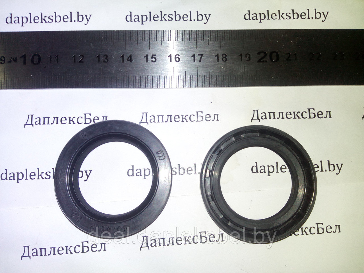 Манжета 30х45х8 (кулачкого вала ТНВД 323,324,327 и мод.)