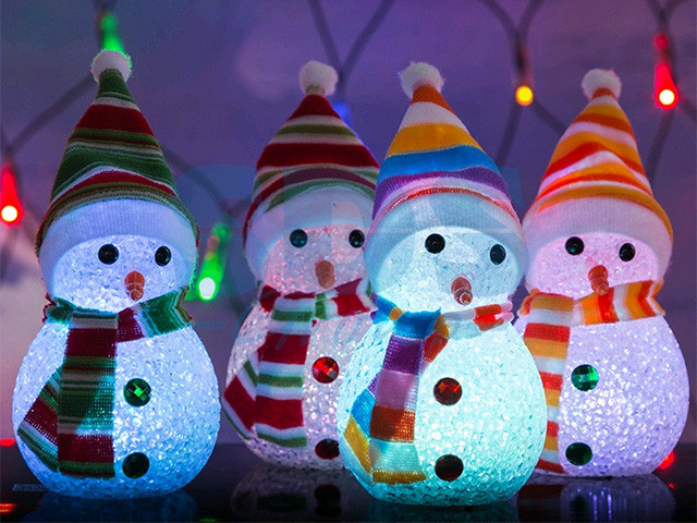 Фигура светодиодная "Снеговик" 17см, RGB (Снеговики в коробке разного цвета) (NEON-NIGHT)