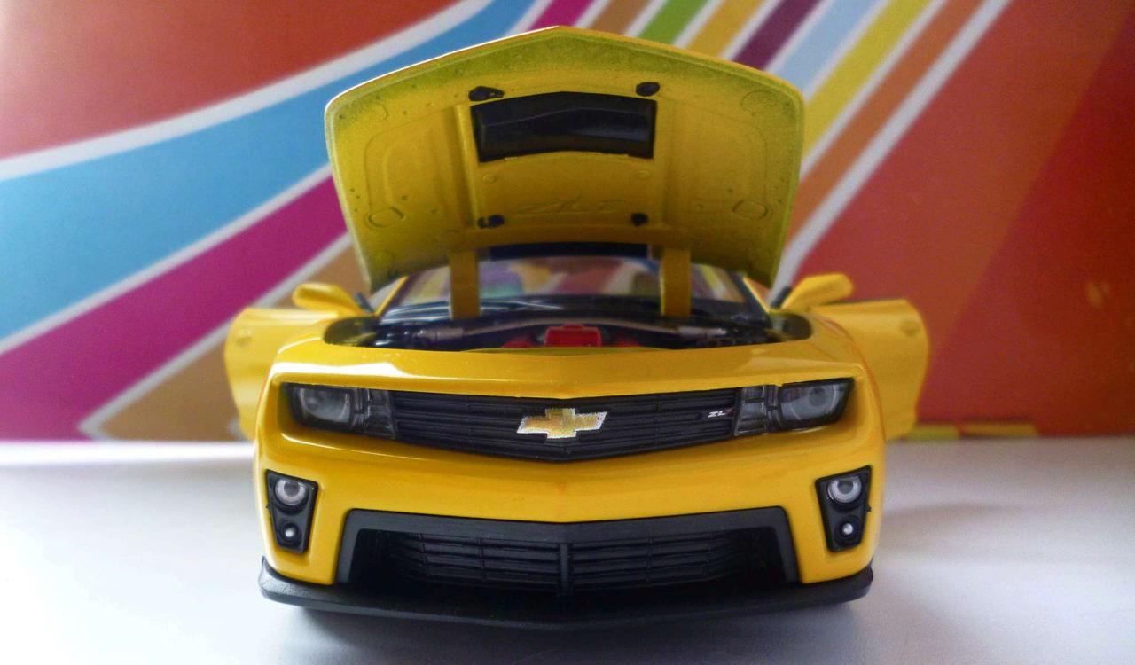 Велли Модель машины 1:24 Chevrolet Camaro Welly 24042 - фото 8 - id-p135500184