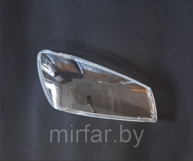 Стекло фары KIA Cerato 1 LD 2004-2006 дорестайлинг правое