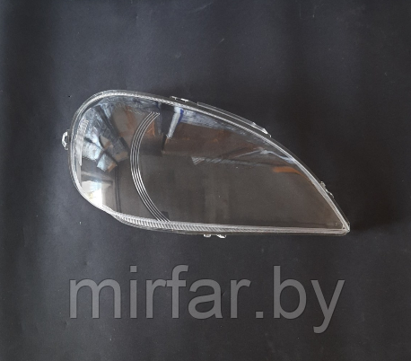 Стекло фары Mercedes ML class W163 2001–2005 рестайлингин правое