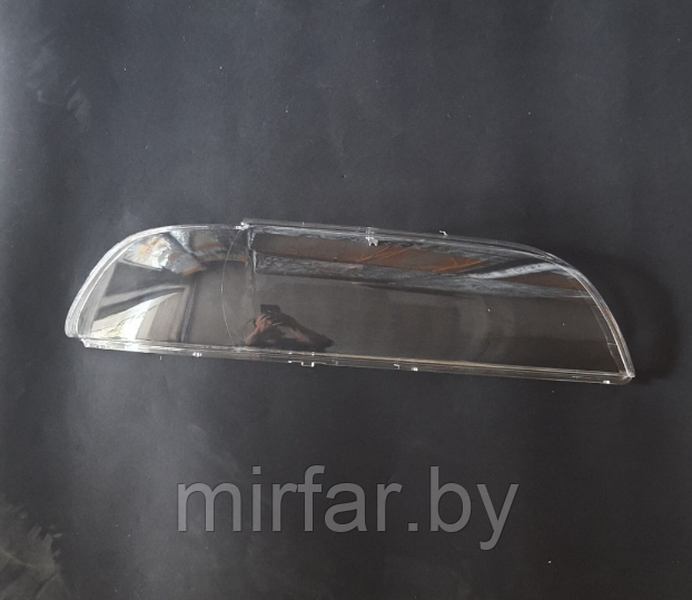 Стекло фары BMW 5 E39 1995-2000 дорестайлинг правое