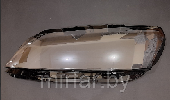 Стекло фары Volkswagen Passat B7 2011-15 USA левое