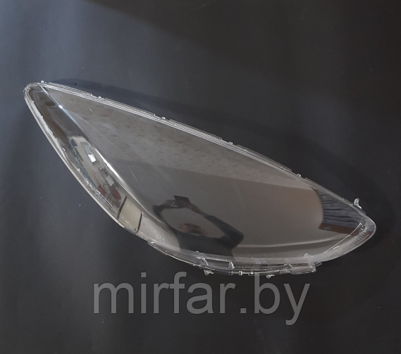 Стекло фары Mazda 2 DE 2007-2014 правое