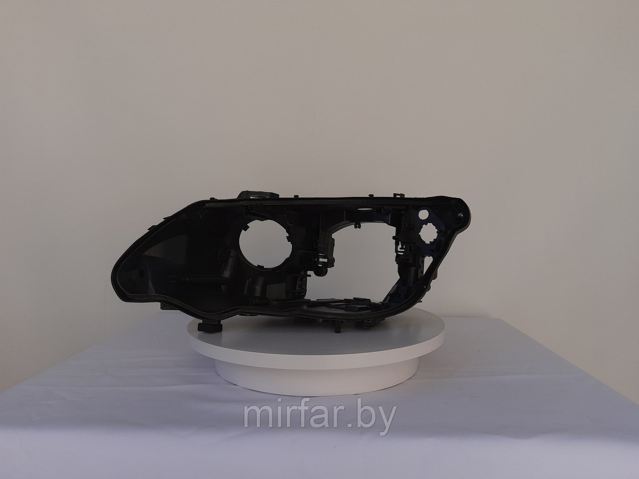 Корпус фары BMW 5 E60 E61 2003-2007 без AFS левый