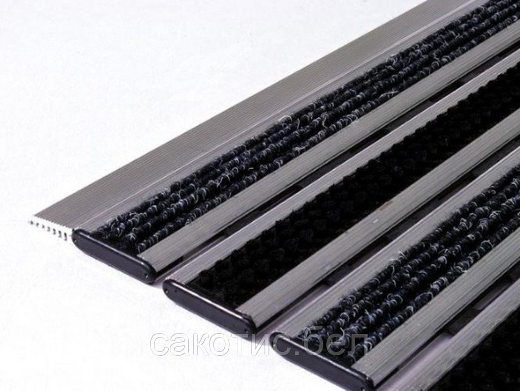 Алюминиевая грязезащитная решетка 12 мм резина-ворс - фото 1 - id-p117212594