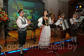 Музыкальная программа "Бавария", танцоры и музыканты на праздник