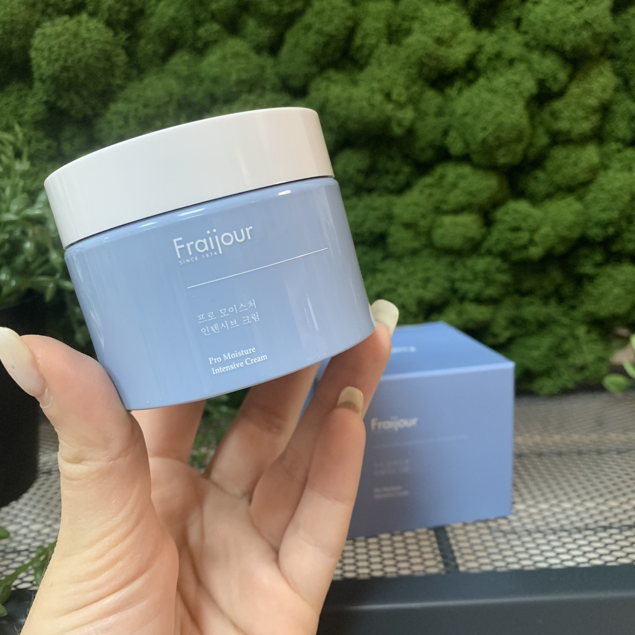 Крем для лица увлажняющий с комплексом пробиотиков Evas Fraijour Pro-Moisture Intensive Cream